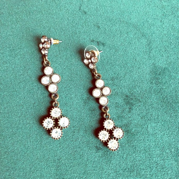 💎 Adorable Rhinestone Quatrefoil Earrings - Picture 1 of 3